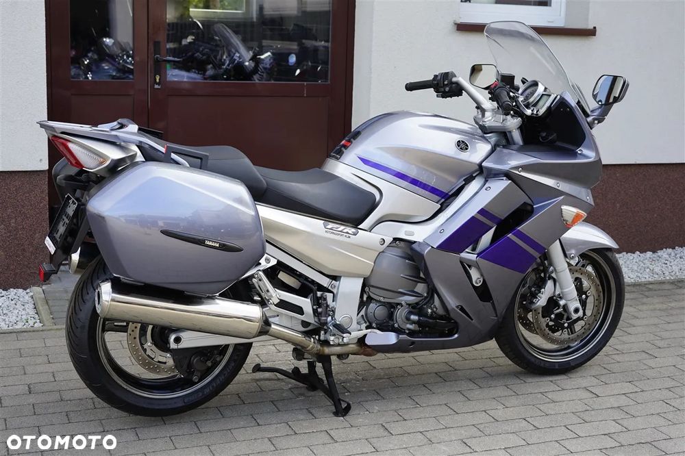 Yamaha FJR - 3
