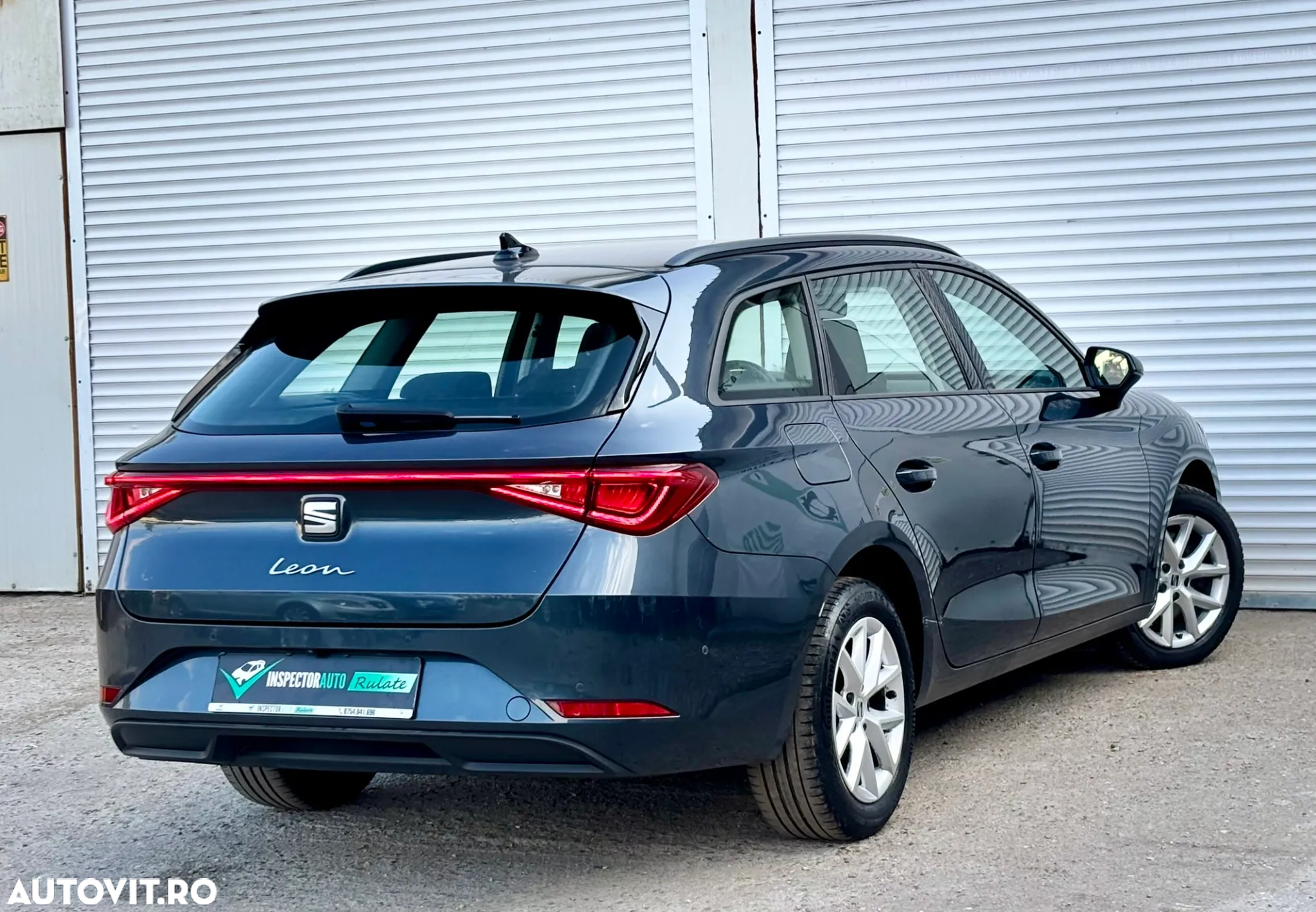 Seat Leon Sportstourer 2.0 TDI DSG Style Edition - 15
