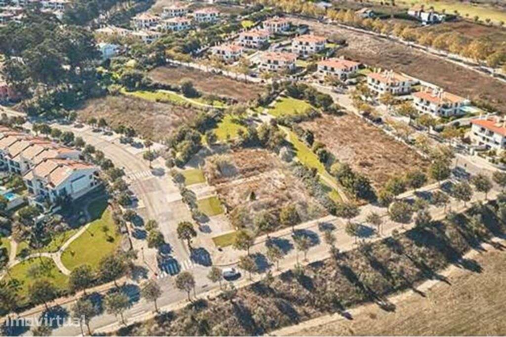 Lote de Terreno com 1365 m2 e ABC de 528 m2 no Oeiras Golf  Residence - Grande imagem: 3/7