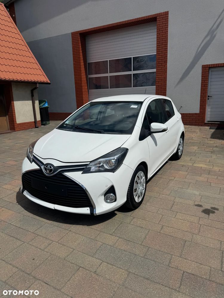 Toyota Yaris 1.4 D-4D Lounge - 2