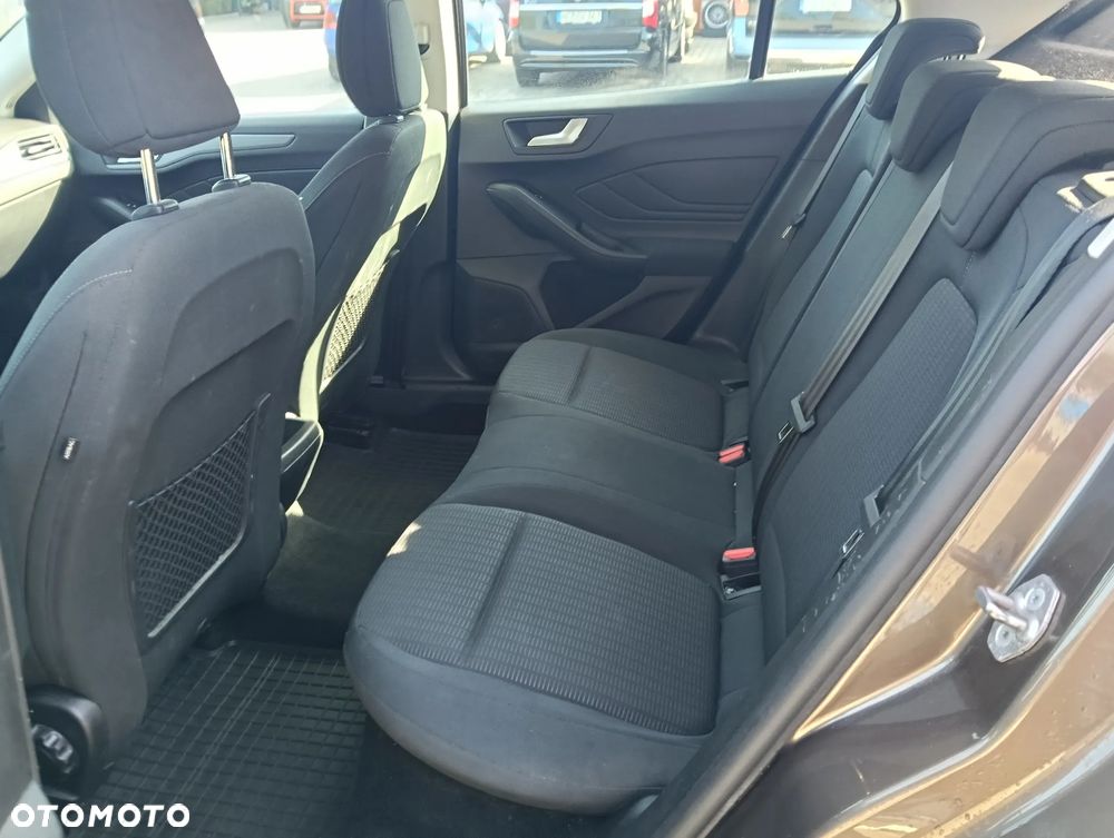 Ford Focus 1.5 EcoBlue Trend - 11