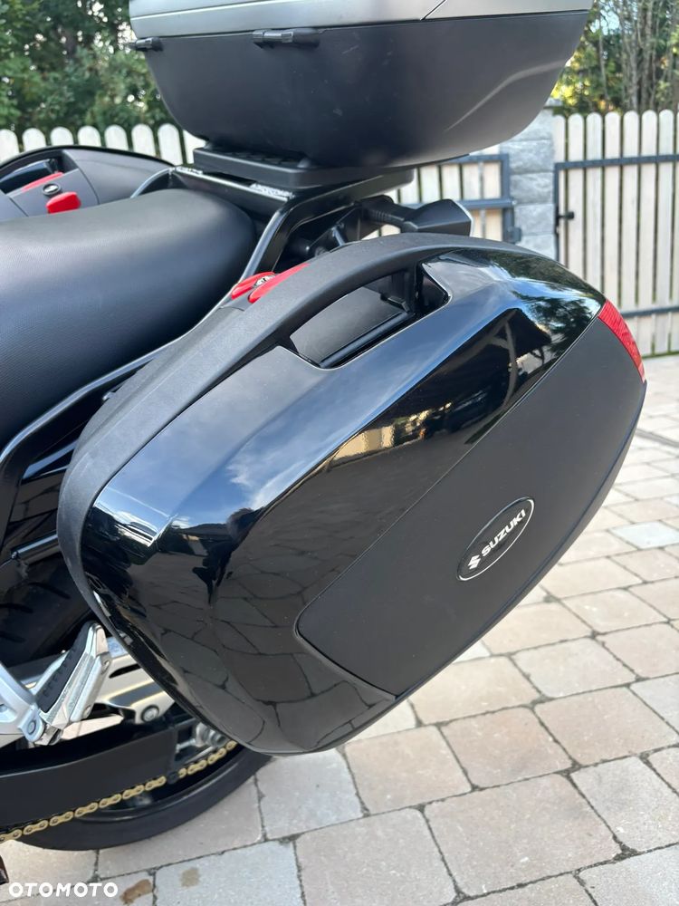 Suzuki GSX - 34