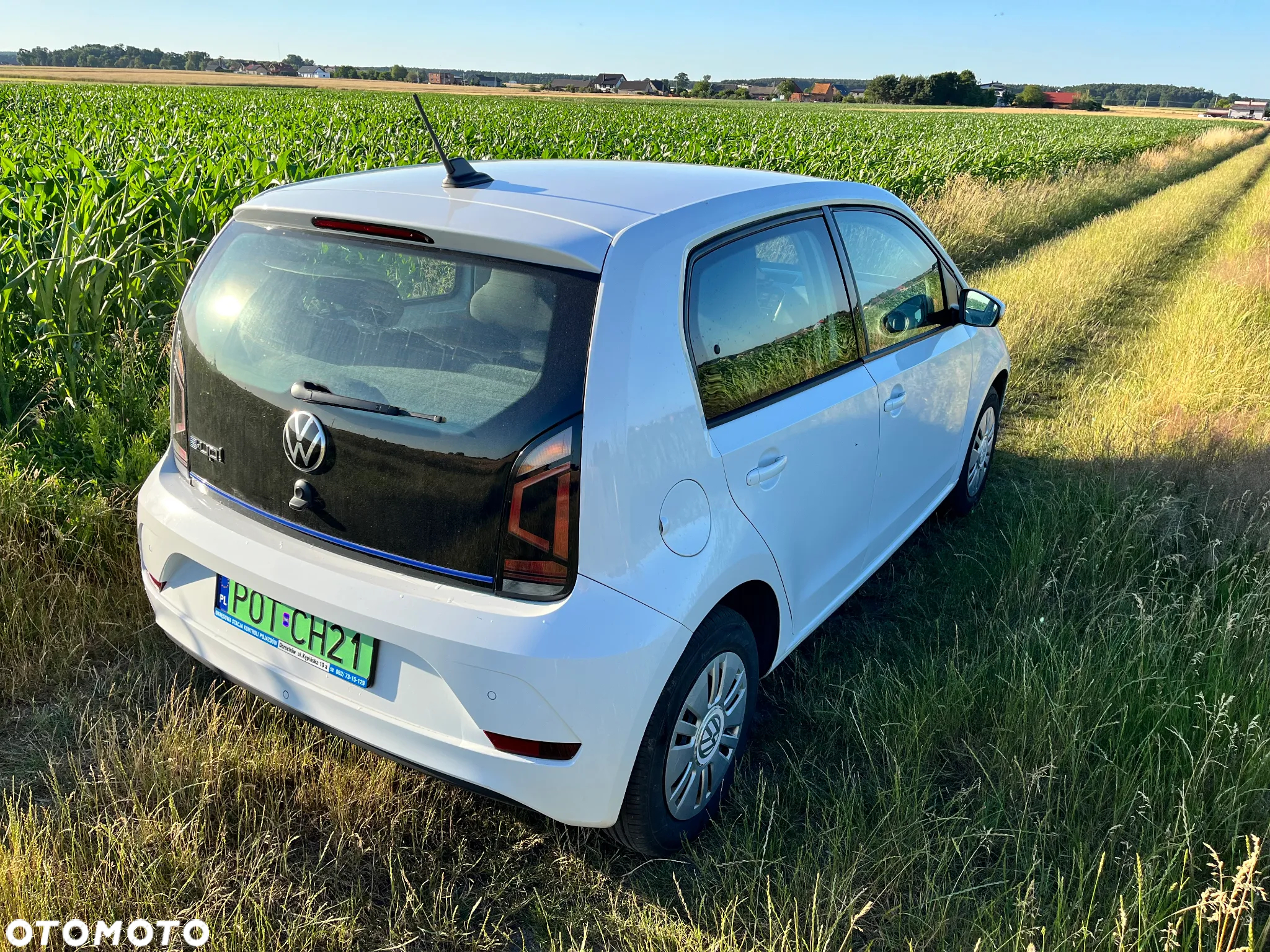Volkswagen up! e-up - 3
