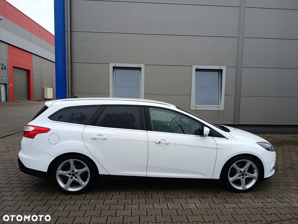 Ford Focus - 20