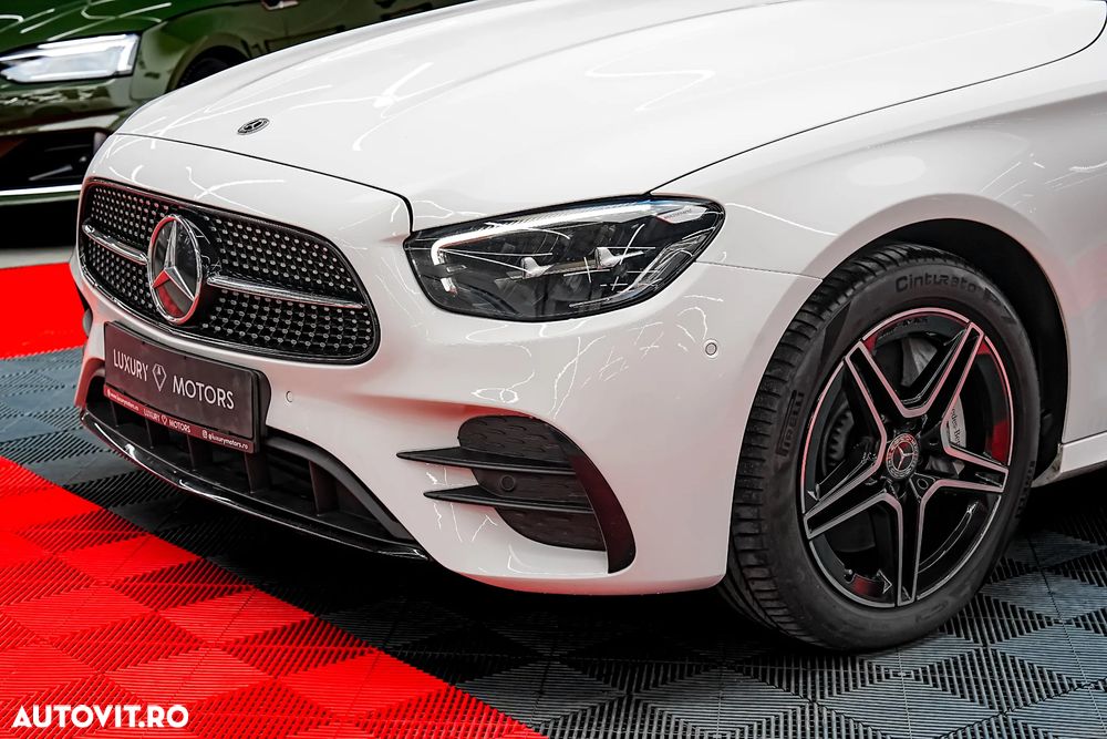 Mercedes-Benz E 300 9G-TRONIC AMG Line - 17