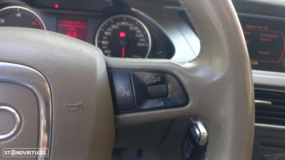 Audi A4 Avant 2.0 TDI Sport - 12