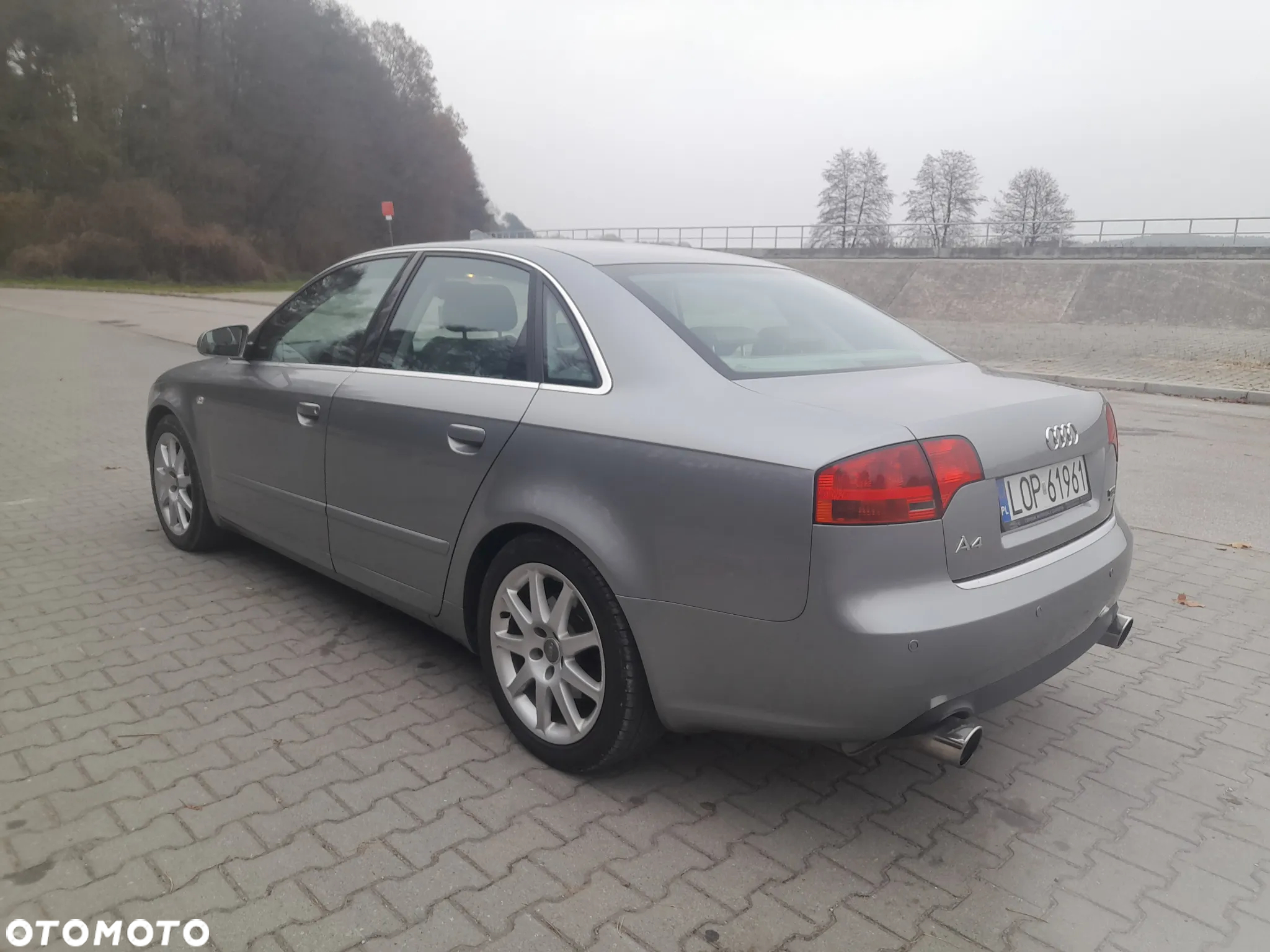 Audi A4 1.8 T quattro - 27