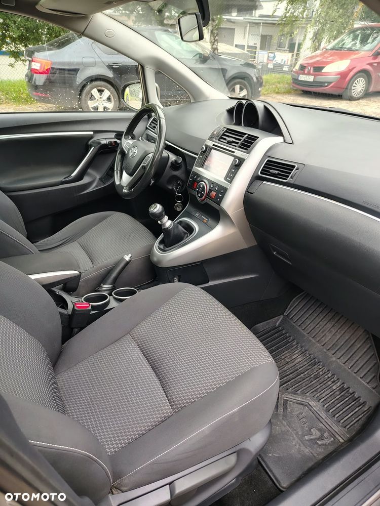 Toyota Verso - 7