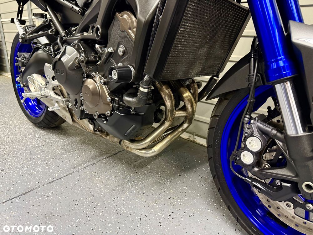 Yamaha MT - 9