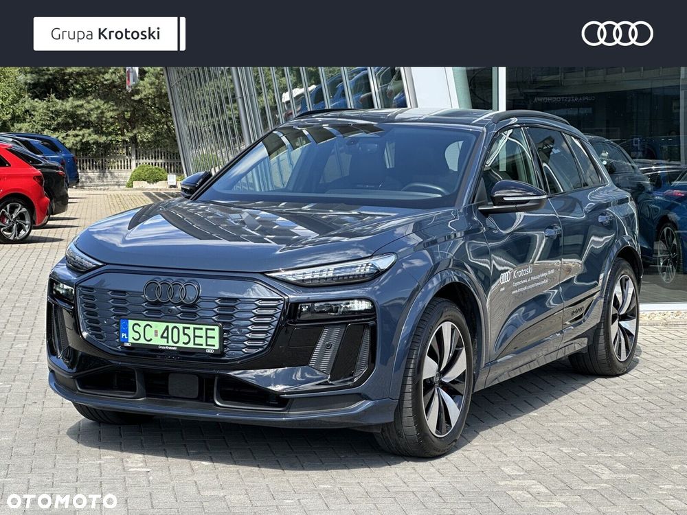 Audi Q6 e-tron - 1