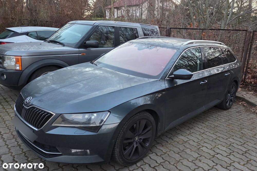 Skoda Superb ver-2-0-tdi-dsg-premium-edition - 2