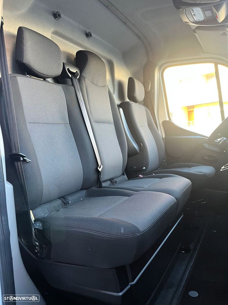 Renault Master 2.3 dCi L2H2 - 75Mil km - 8