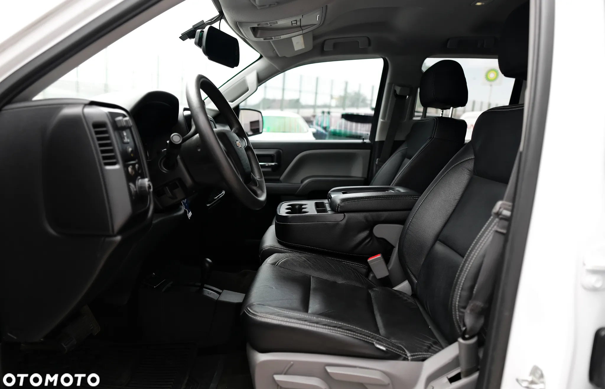 Chevrolet Silverado - 15