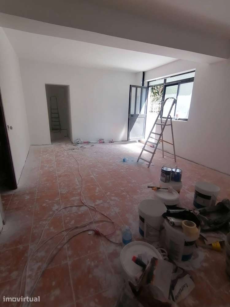 Moradia Isolada T3 + T5 com Terreno | Almalaguês – Coimbra - Grande imagem: 3/5