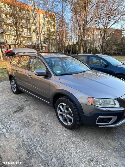 Volvo XC 70 - 1