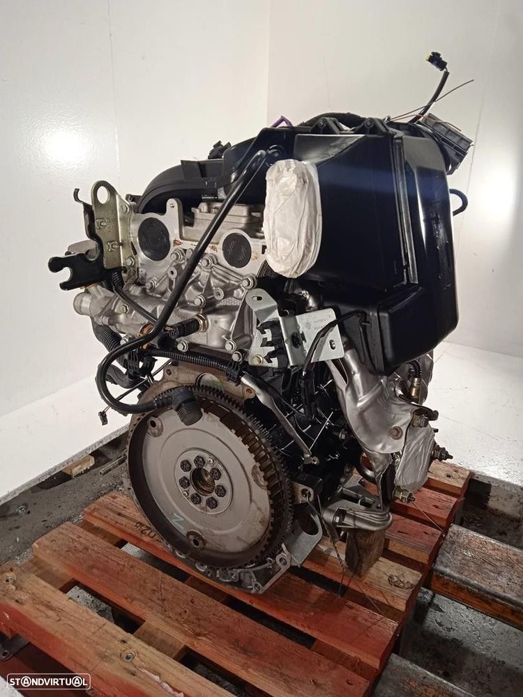 MOTOR COMPLETO RENAULT LAGUNA II 2003 - 8