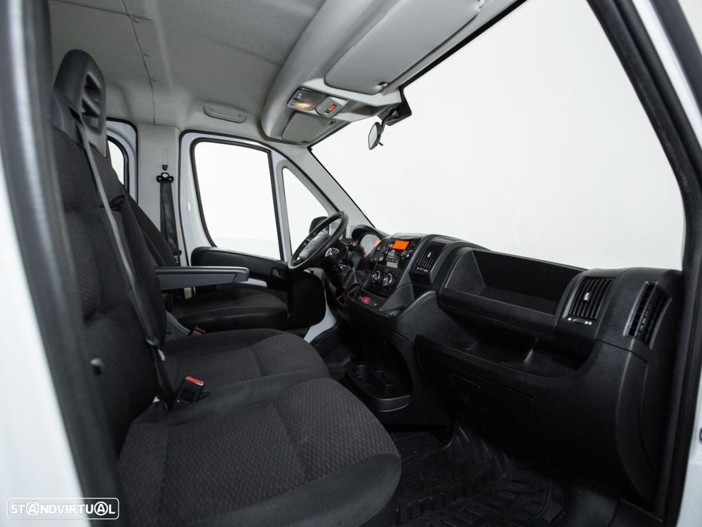 Peugeot Boxer 2.2 BlueHDi 335 L3h2 c/IVA - 10