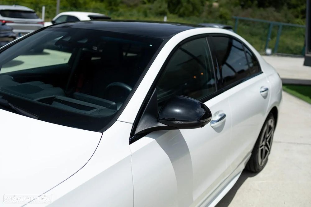 Mercedes-Benz C 300 e AMG Line - 21