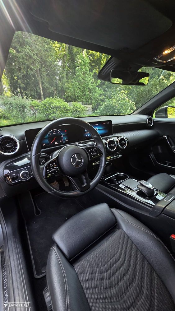 Mercedes-Benz A 180 - 9