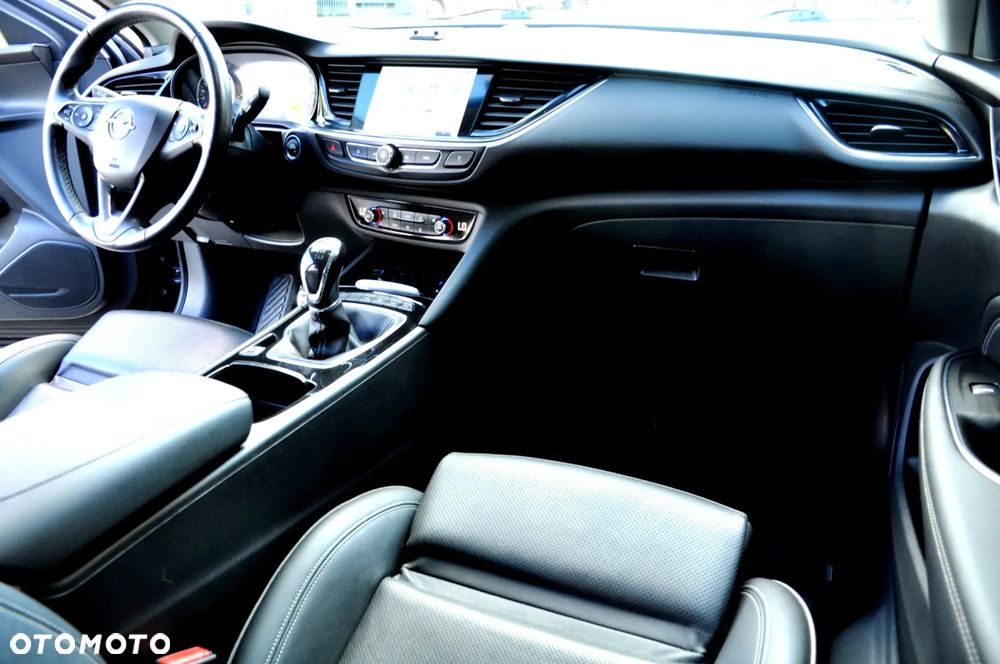 Opel Insignia 1.5 Direct InjectionTurbo Business Edition - 23