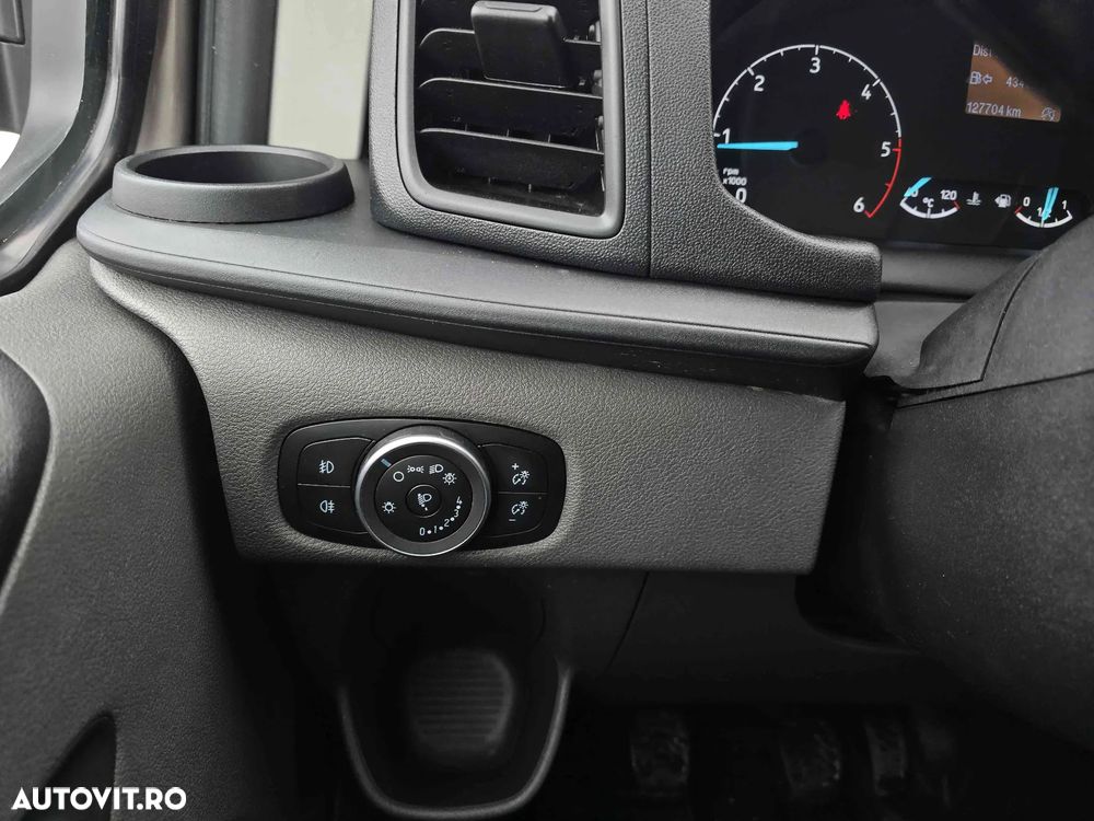Ford Transit - 14