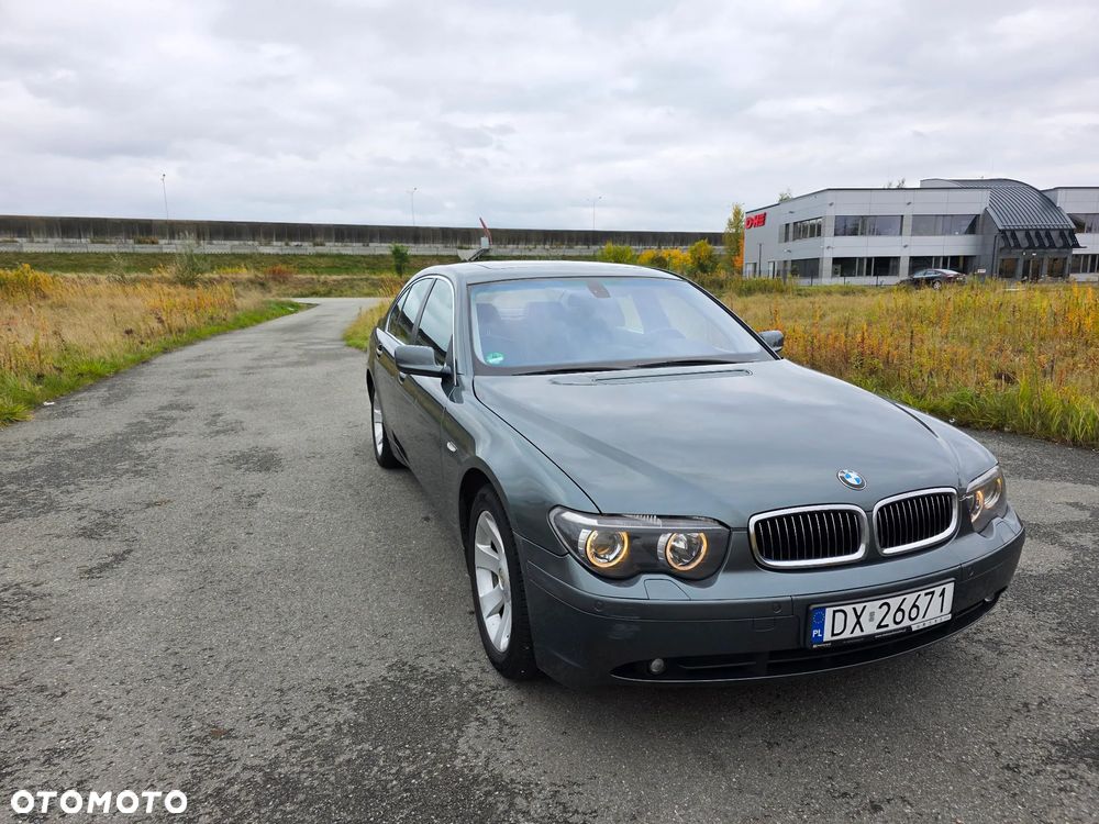 BMW Seria 7 735i - 3