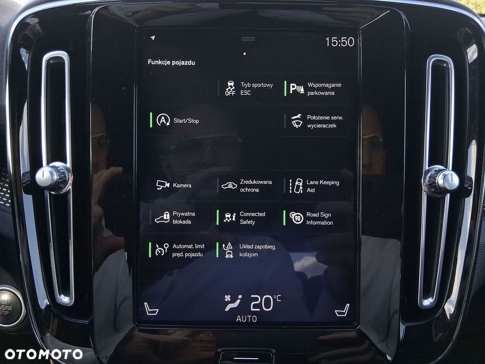 Volvo XC 40 - 22