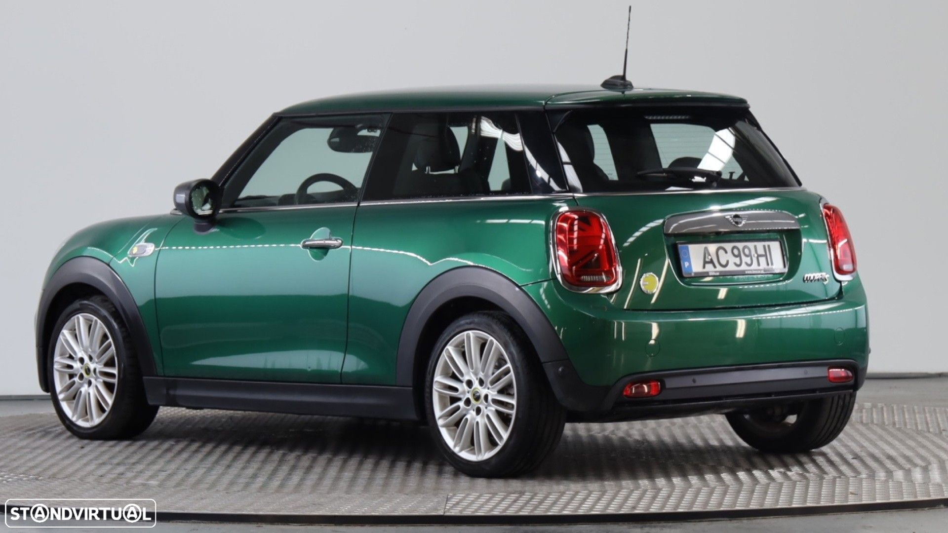 MINI 3 Portas Cooper SE - 4
