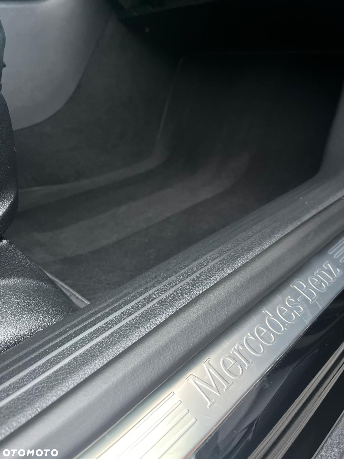 Mercedes-Benz GLB 250 4-Matic Edition 1 8G-DCT - 14