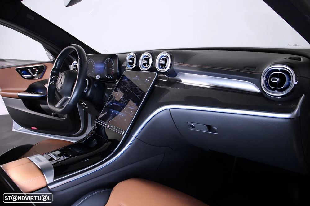 Mercedes-Benz C 300 e AMG Line - 13