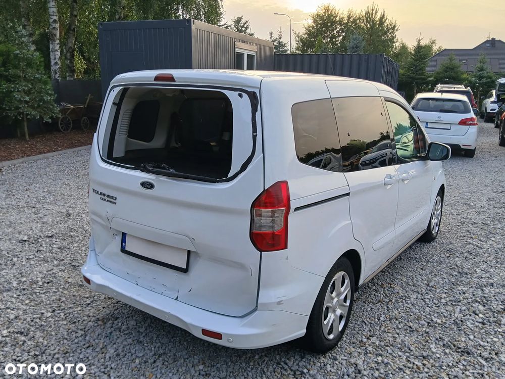 Ford Tourneo Courier 1.5 TDCi Trend - 4