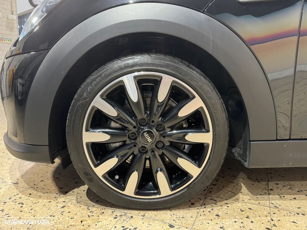 MINI 5 Portas Cooper Premium Yours Auto - 7
