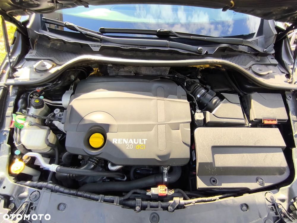 Renault Latitude - 15