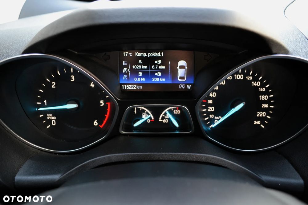 Ford Kuga 2.0 TDCi 4WD Trend - 40