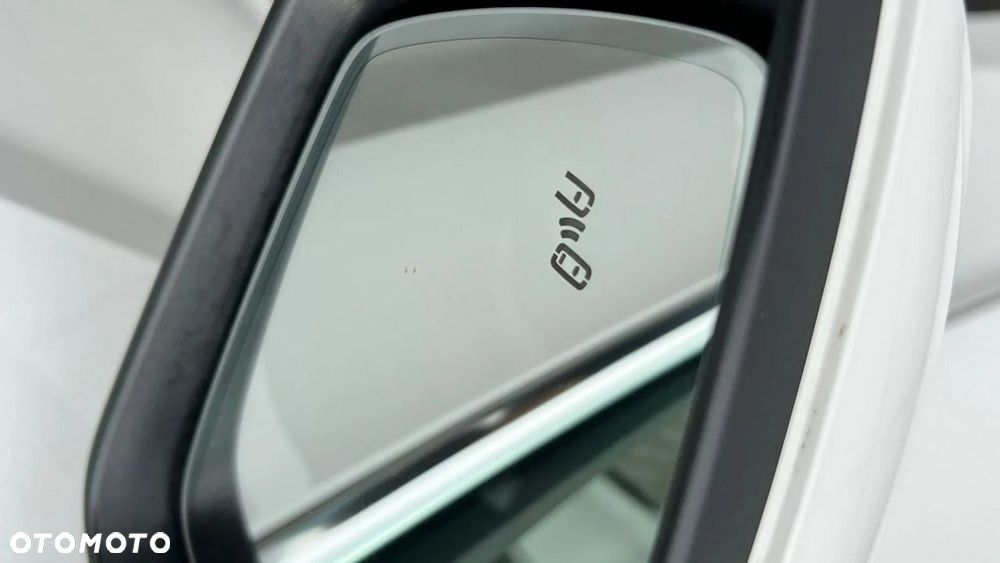 Skoda Superb 2.0 TDI 4x4 L&K DSG - 24