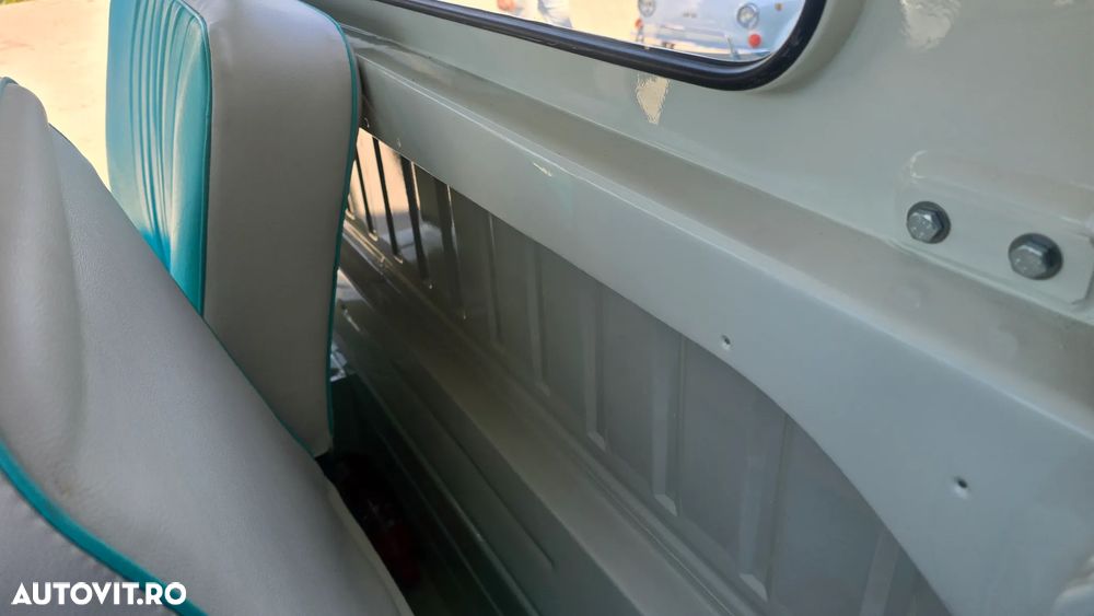 Volkswagen Transporter - 18