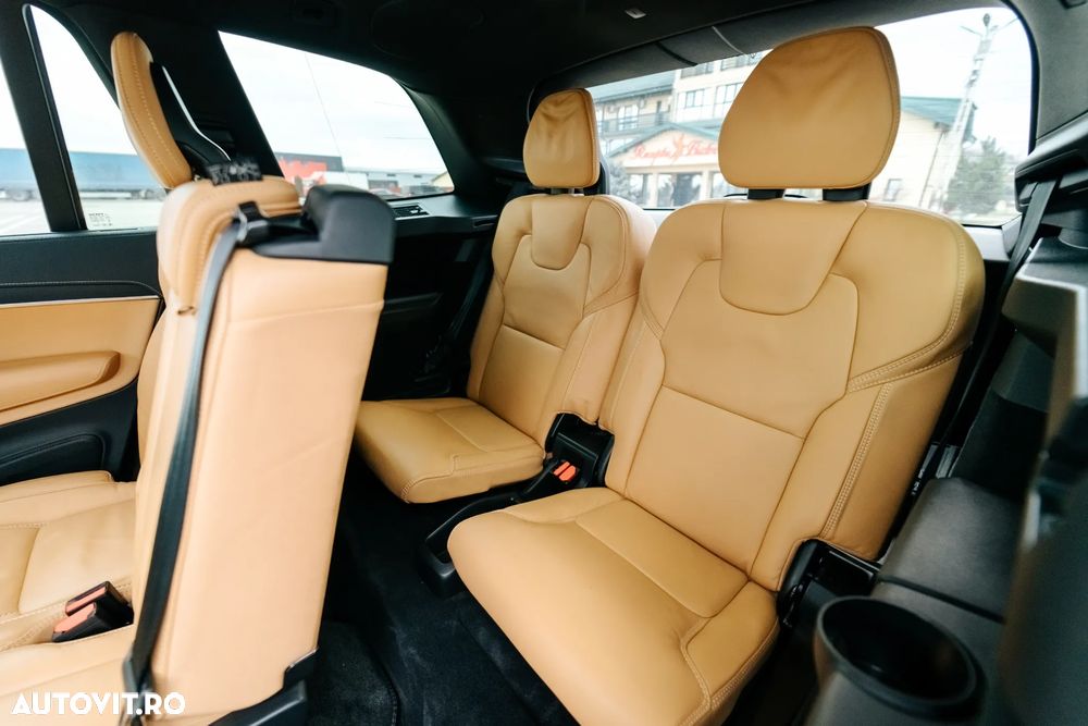 Volvo XC 90 B5 D AWD Geartronic Inscription - 8