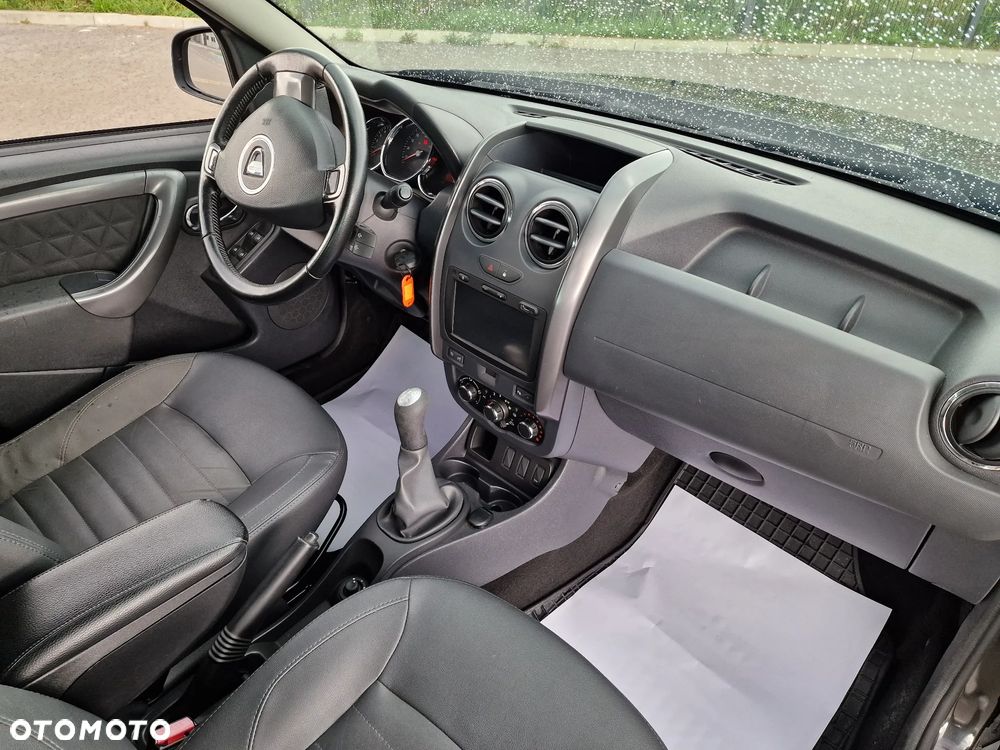 Dacia Duster 1.6 16V 105 4x2 Prestige - 29