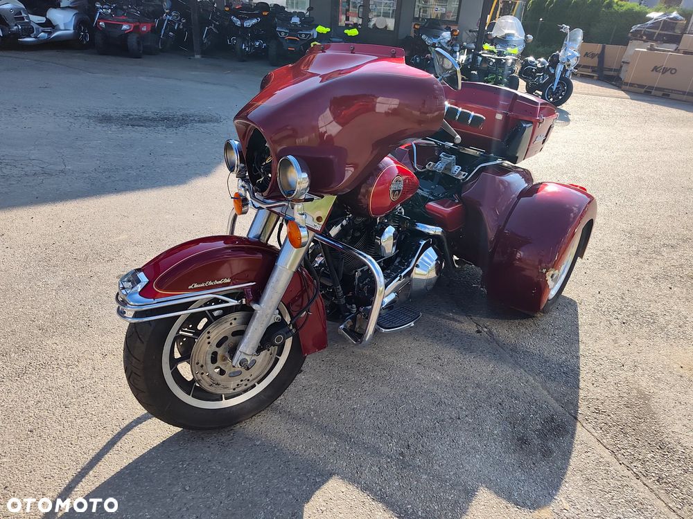Harley-Davidson FLHTCU Ultra - 7