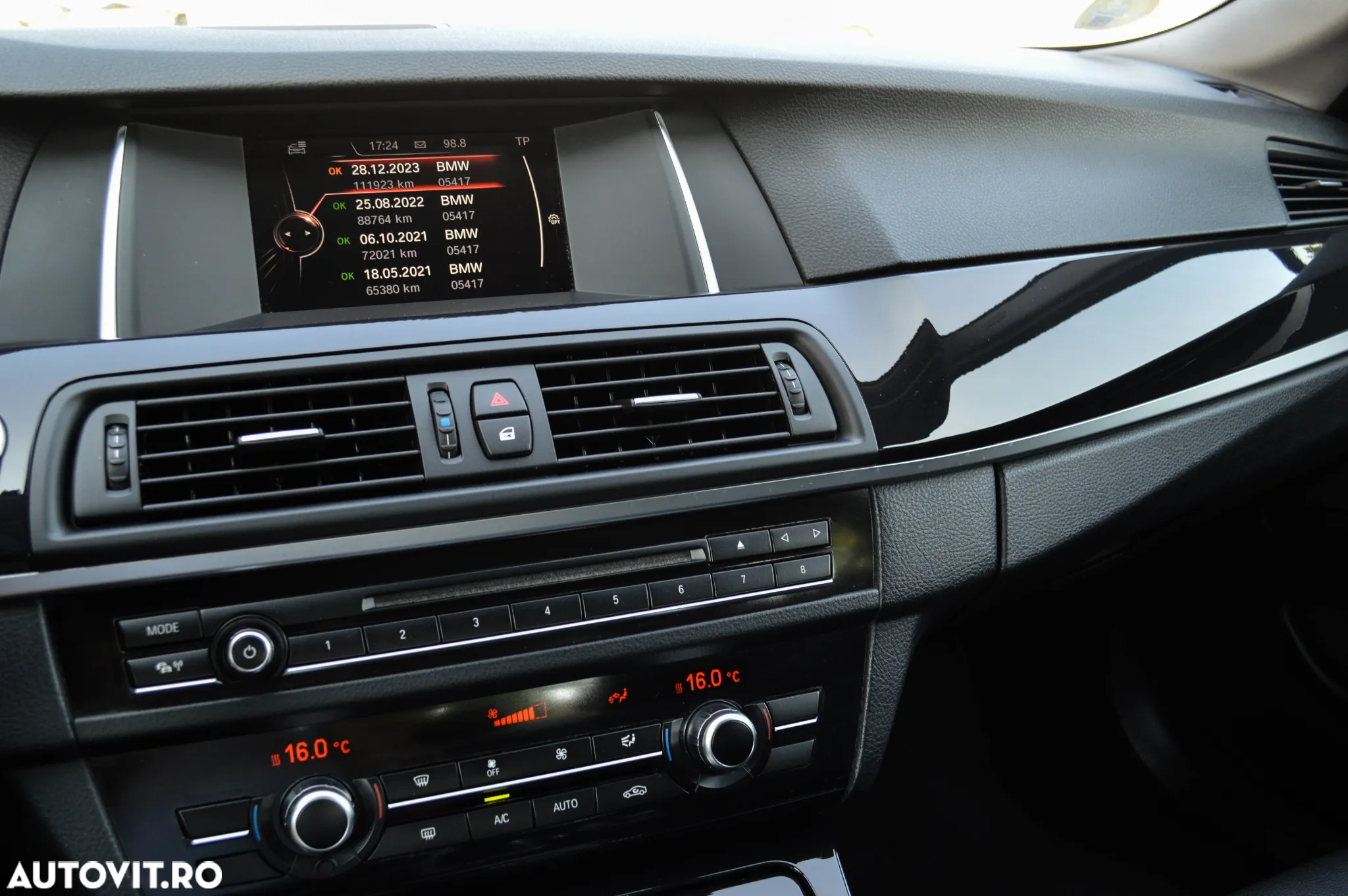 BMW Seria 5 520d Aut. - 26