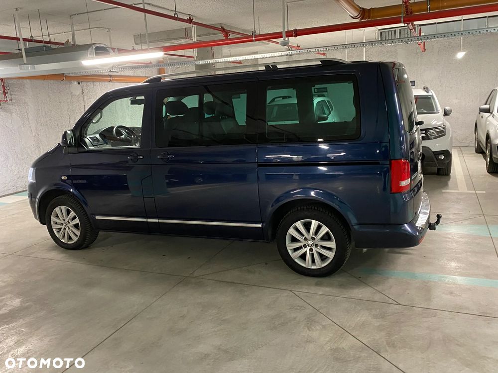 Volkswagen Multivan - 13