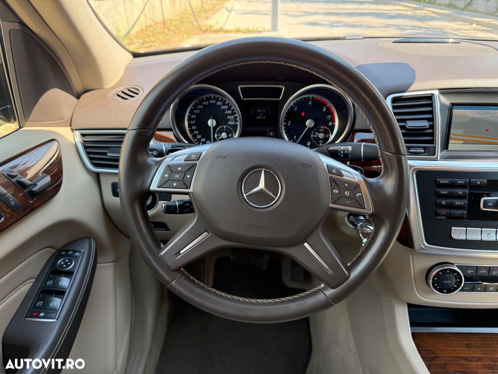 Mercedes-Benz ML - 29
