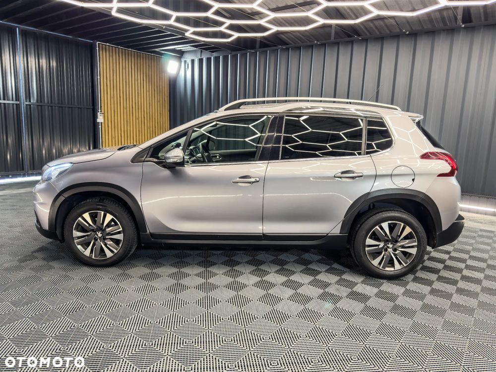 Peugeot 2008 BlueHDi FAP 120 STOP & START EAT6 Allure - 4