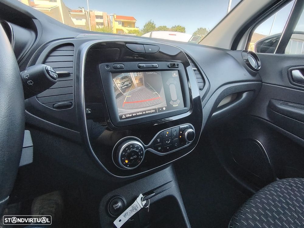 Renault Captur 0.9 TCE Exclusive - 13
