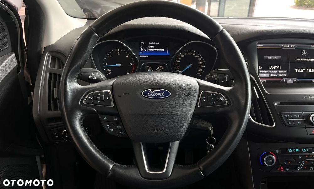 Ford Focus 1.5 TDCi ECOnetic 88g Start-Stopp-System Titanium - 11