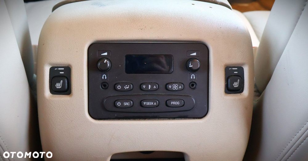 Cadillac Escalade - 26