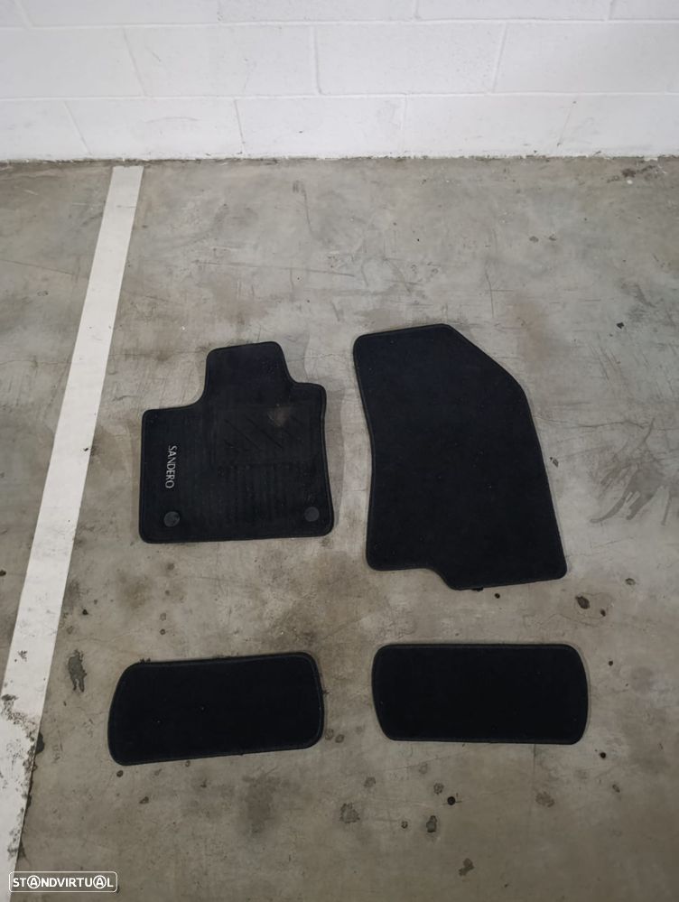 Dacia Sandero 1.0 ECO-G Essential Bi-Fuel - 17