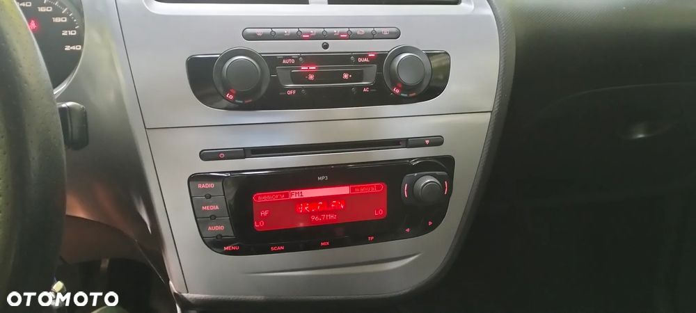 Seat Leon 1.4 TSI Comfort Limited - 39