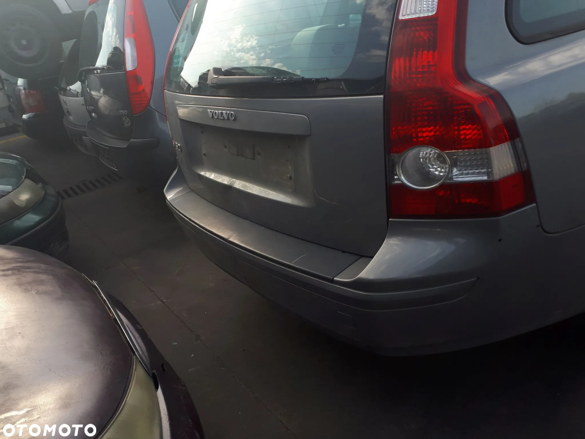 VOLVO V50 04-07 1.8 16V WENTYLATOR DMUCHAWA - 12