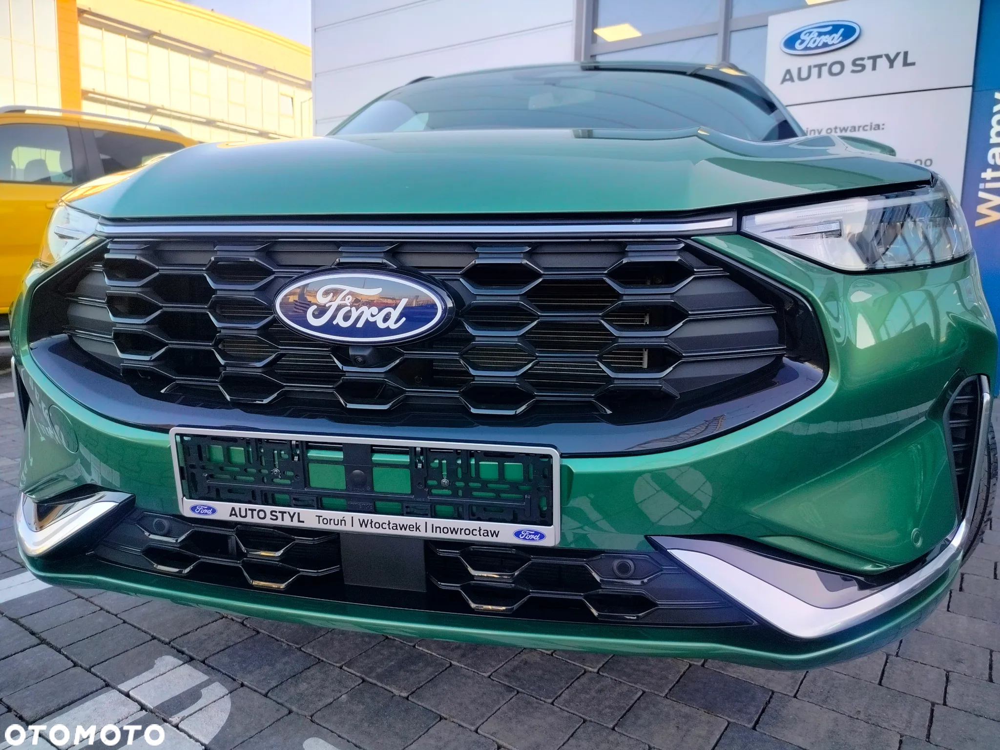 Ford Kuga 2.5 FHEV FWD ST-Line X eCVT - 6